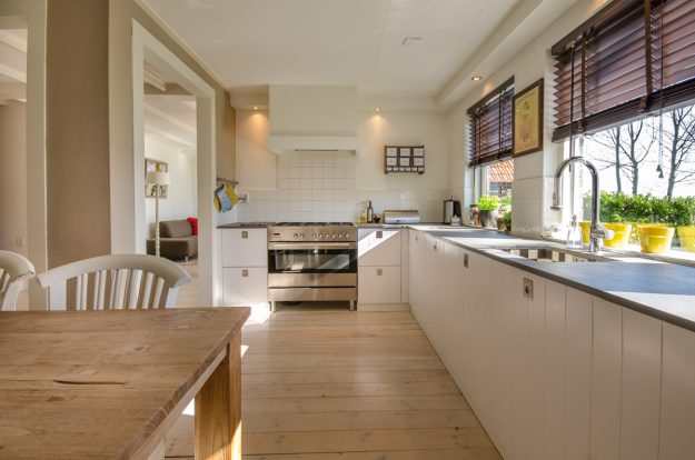 Choose the Right Blinds for Your Home Choose the Right Blinds for Your Home